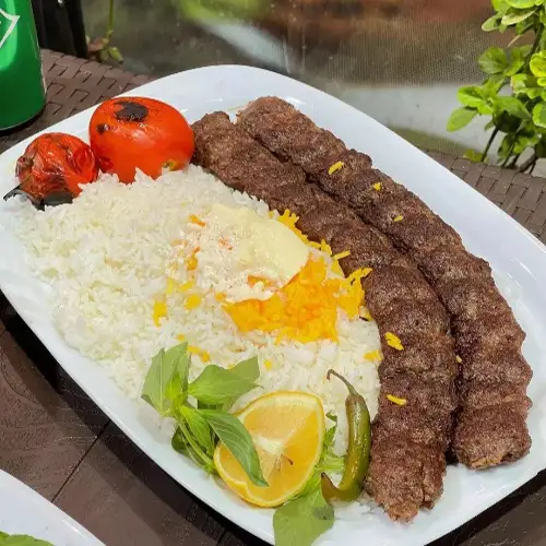 چلو کباب کوبیده